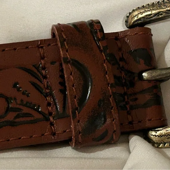 PATRICIA NASH Tooled Leather Belt with Engraved Buckle - Picture 4 of 7